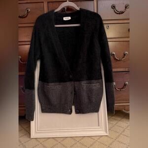 Closed Black and Gray long sleeved mid length cardigan S